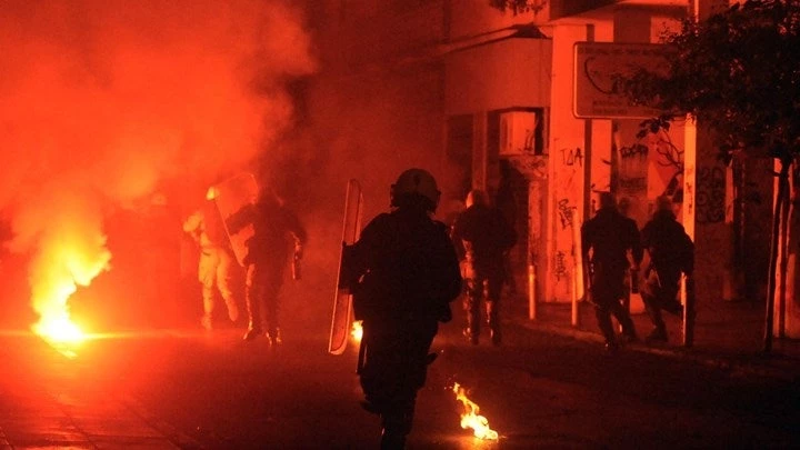 Αστυνομικοί της Αθήνας με φόντο τον «πόλεμο» στα Εξάρχεια: Ανύπαρκτο το κράτος
